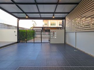 Casa adosada en venta de 3 habitaciones en Bang Bua Thong, Nonthaburi