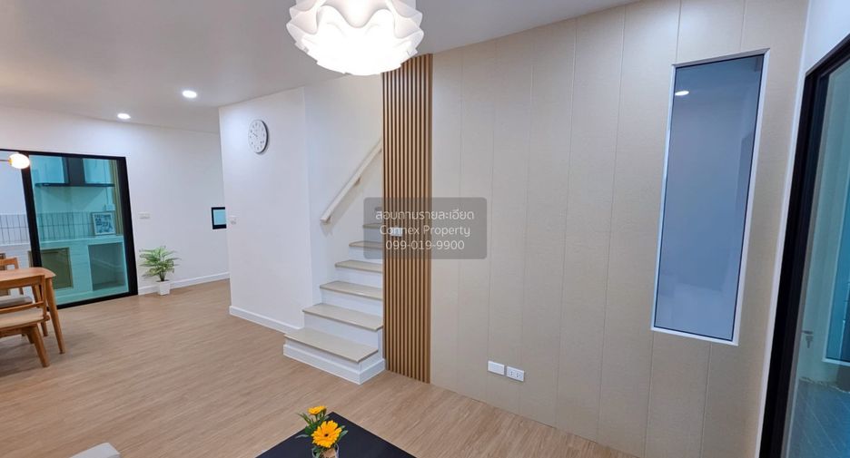 Casa adosada en venta de 3 habitaciones en Bang Bua Thong, Nonthaburi