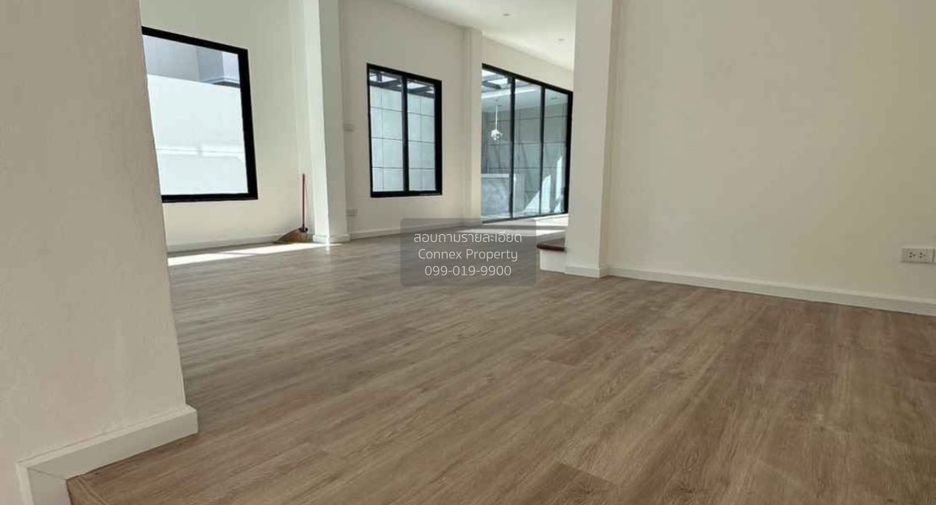 Casa adosada en venta de 3 habitaciones en Mueang Phuket, Phuket