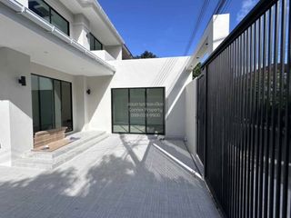 Casa adosada en venta de 3 habitaciones en Mueang Phuket, Phuket