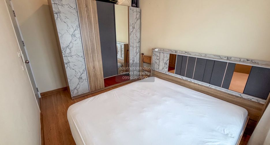 Casa adosada en venta de 4 habitaciones en Chom Thong, Bangkok
