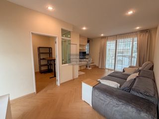 Casa adosada en venta de 4 habitaciones en Chom Thong, Bangkok