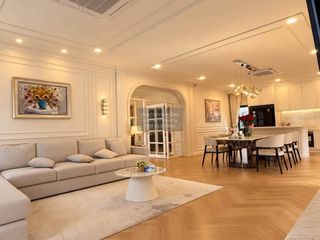Haus zum Kauf mit 5 Zimmer in Mueang Nonthaburi, Nonthaburi
