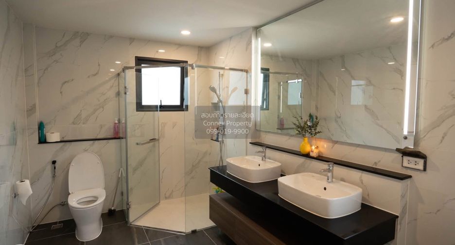 Haus zum Kauf mit 5 Zimmer in Mueang Nonthaburi, Nonthaburi