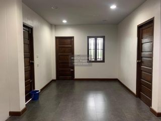 Haus zum Kauf mit 3 Zimmer in Krathum Baen, Samut Sakhon
