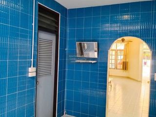 For sale 2 bedrooms townhouse in Wang Thonglang, Bangkok