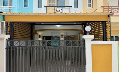 出售 2 卧室 联排别墅 在 Nong Khaem, 曼谷