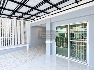 Casa adosada en venta de 3 habitaciones en Bang Yai, Nonthaburi