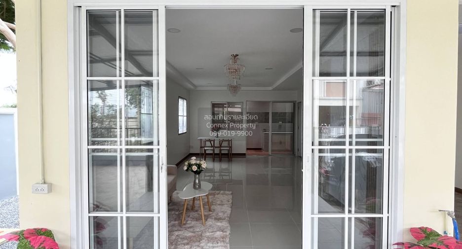 出售 3 卧室 联排别墅 在 Sai Noi, Nonthaburi