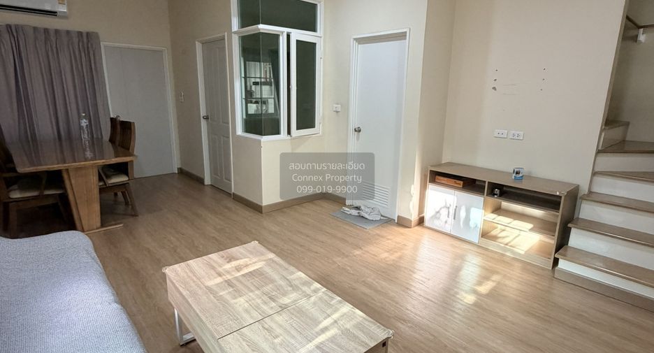 For sale 4 bedrooms townhouse in Thanyaburi, Pathum Thani