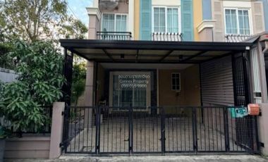 For sale 4 bedrooms townhouse in Thanyaburi, Pathum Thani
