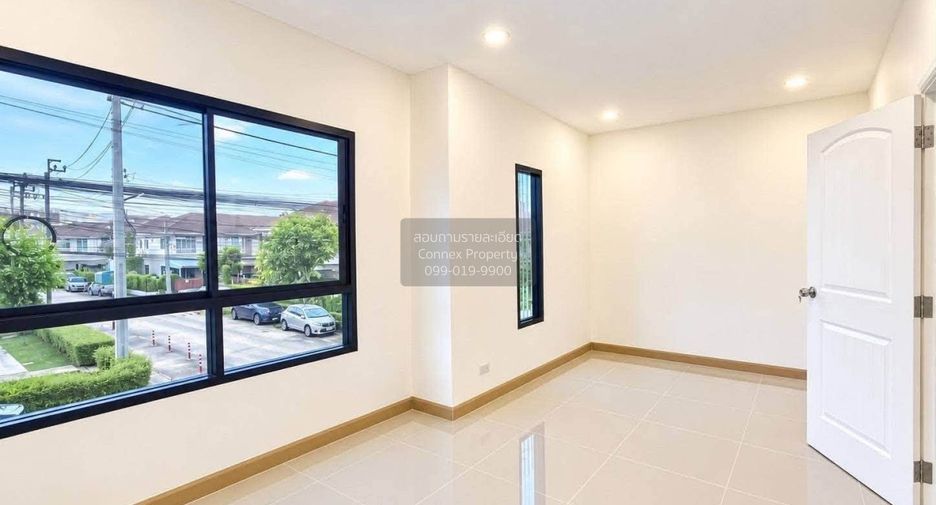 For sale 3 bedrooms townhouse in Bang Kruai, Nonthaburi