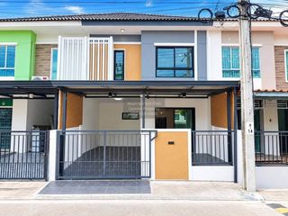 For sale 3 bedrooms townhouse in Bang Kruai, Nonthaburi