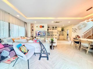 Haus zum Kauf mit 4 Zimmer in Mueang Nonthaburi, Nonthaburi