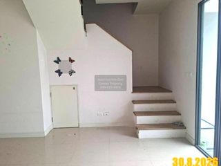 出售 3 卧室 联排别墅 在 Krathum Baen, Samut Sakhon