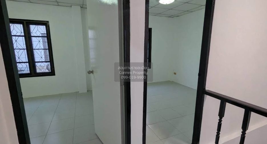 Reihenhaus zum Kauf mit 4 Zimmer in Thanyaburi, Pathum Thani