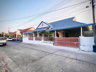 Casa en venta de 3 habitaciones en Thalang, Phuket