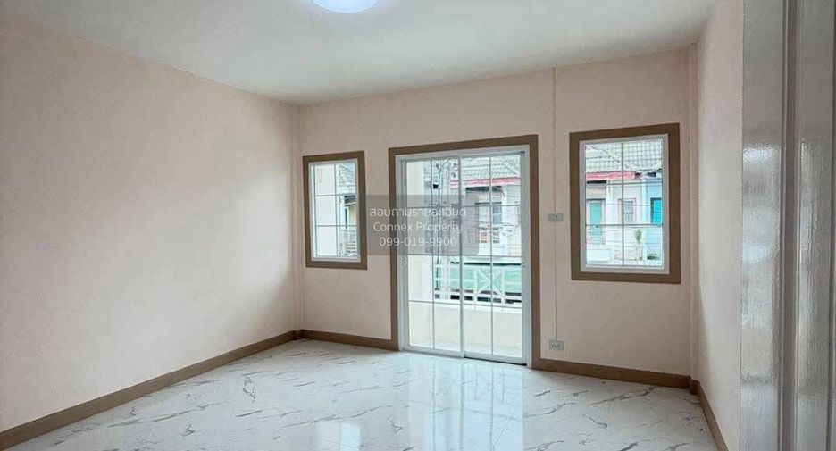 Casa adosada en venta de 3 habitaciones en Bang Bua Thong, Nonthaburi
