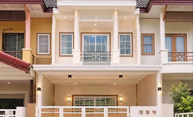 Casa adosada en venta de 3 habitaciones en Bang Bua Thong, Nonthaburi