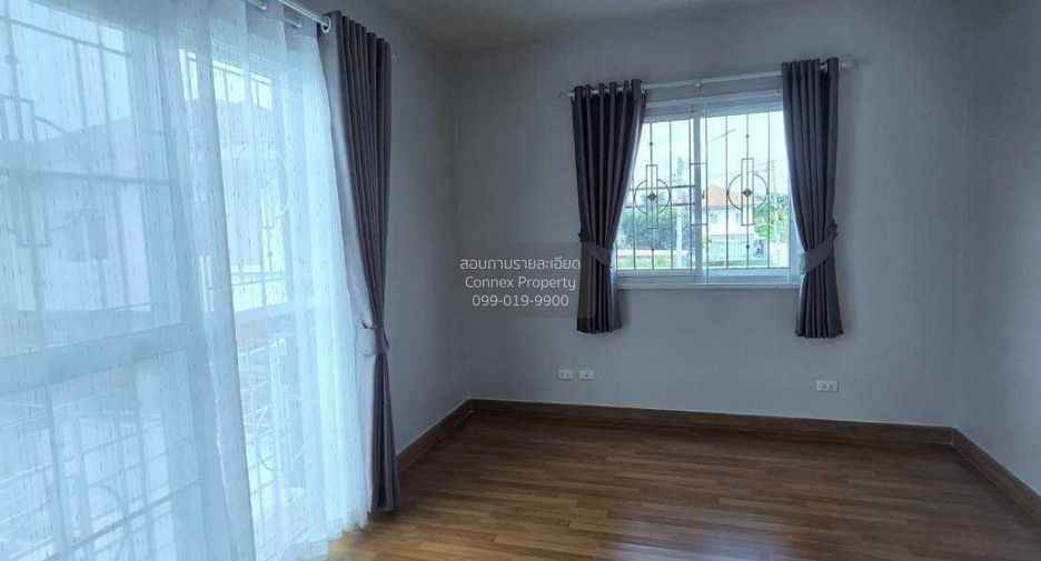 Casa adosada en venta de 3 habitaciones en Nong Khaem, Bangkok