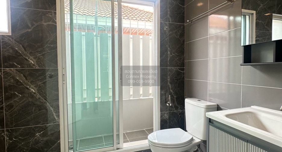 Haus zum Kauf mit 3 Zimmer in Mueang Nonthaburi, Nonthaburi