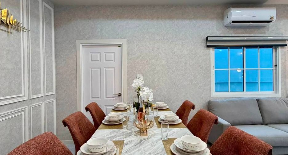 Haus zum Kauf mit 3 Zimmer in Bang Lamung, Chonburi