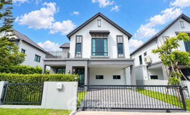 Casa en venta de 3 habitaciones en Lat Krabang, Bangkok