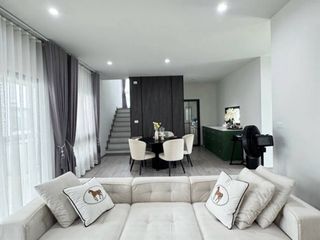 For sale 3 bedrooms house in Lat Krabang, Bangkok