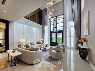 Casa en alquiler y en venta de 5 habitaciones en Lat Krabang, Bangkok