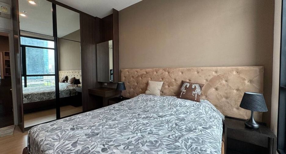 À louer 2 chambres condo à Watthana, Bangkok