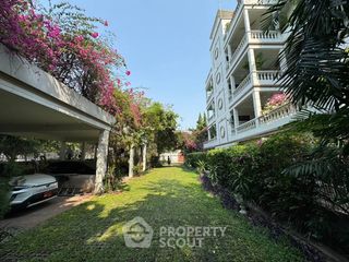 Apartment zur Miete mit 2 Zimmer in Yan Nawa, Bangkok