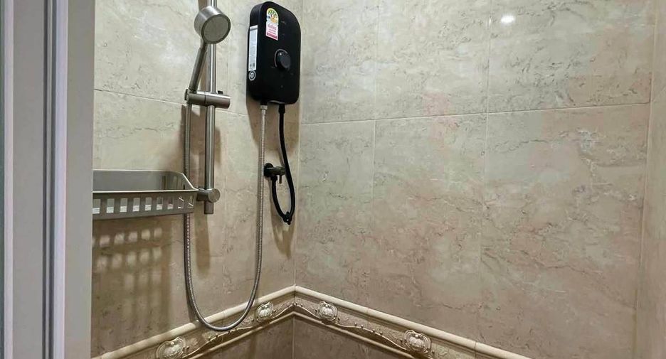 Wohnung zur Miete mit 2 Zimmer in Bang Lamung, Chonburi