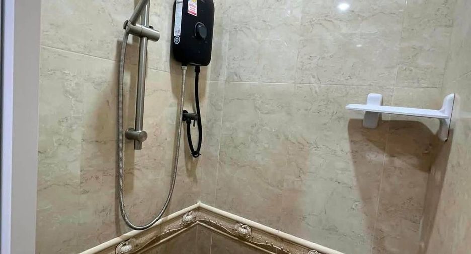 Wohnung zur Miete mit 2 Zimmer in Bang Lamung, Chonburi