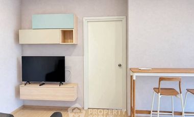 For rent 2 bedrooms condo in Bang Phlat, Bangkok
