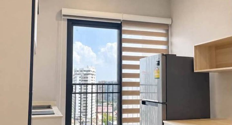 For rent 2 bedrooms condo in Bang Phlat, Bangkok