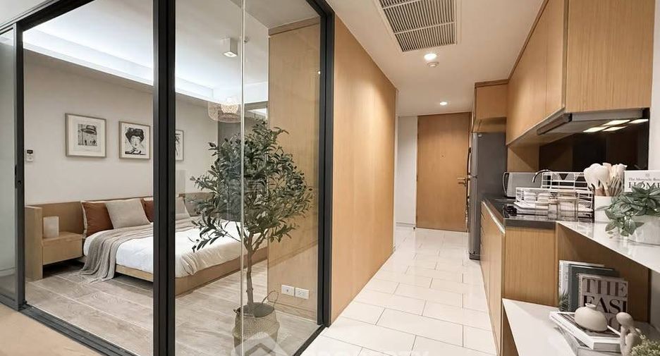 For rent 1 bed condo in Watthana, Bangkok