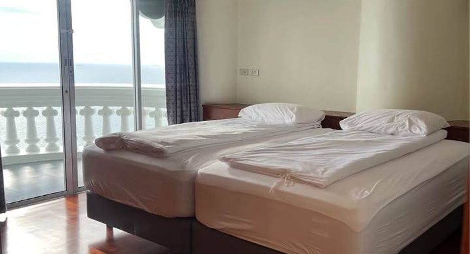 Haus zur Miete mit 3 Zimmer in Bang Lamung, Chonburi