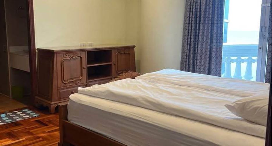 Haus zur Miete mit 3 Zimmer in Bang Lamung, Chonburi
