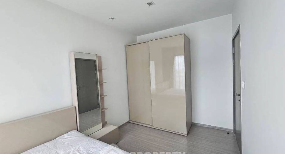Wohnung zur Miete mit 1 Zimmer in Huai Khwang, Bangkok