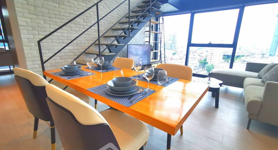 For rent 2 bedrooms condo in Sathon, Bangkok