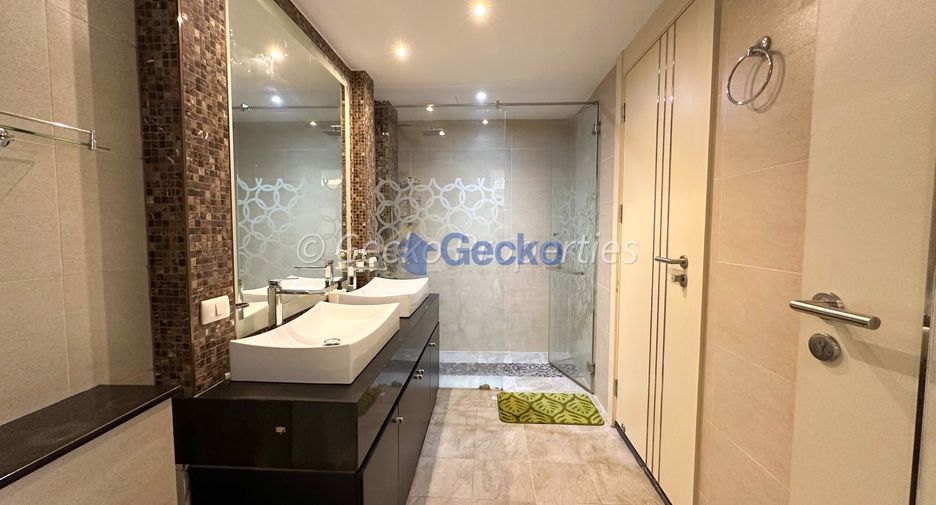 Condo en venta de 2 habitaciones en Bang Lamung, Chonburi