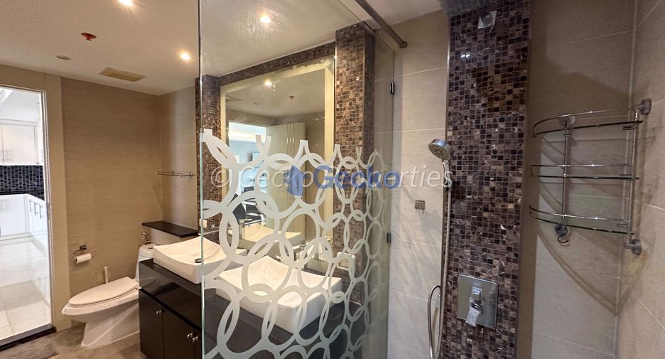 Condo en venta de 2 habitaciones en Bang Lamung, Chonburi