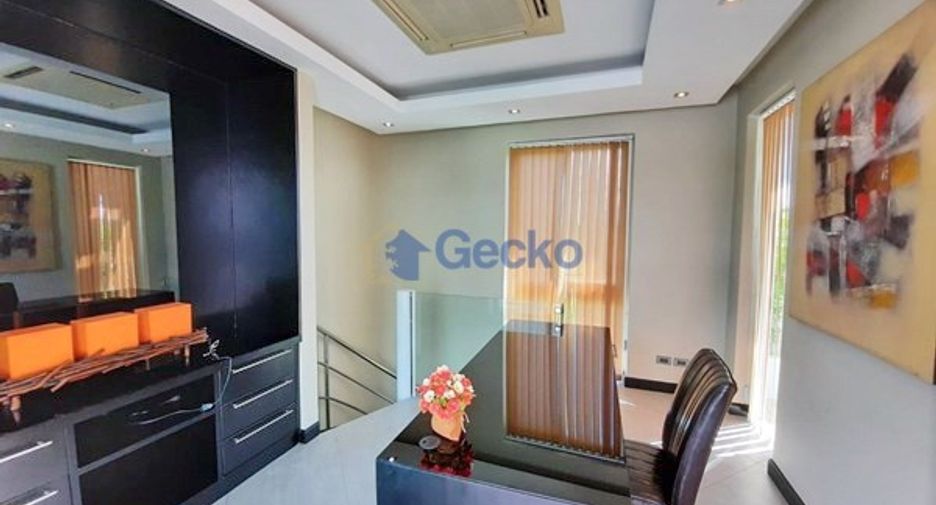 For sale 5 bedrooms house in Jomtien, Pattaya