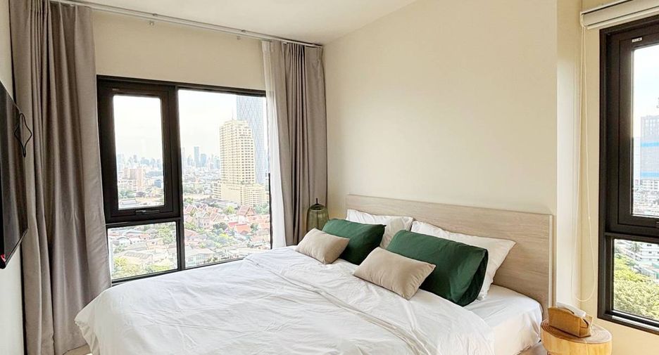 For rent 2 ベッドルーム condo in Khlong San, Bangkok