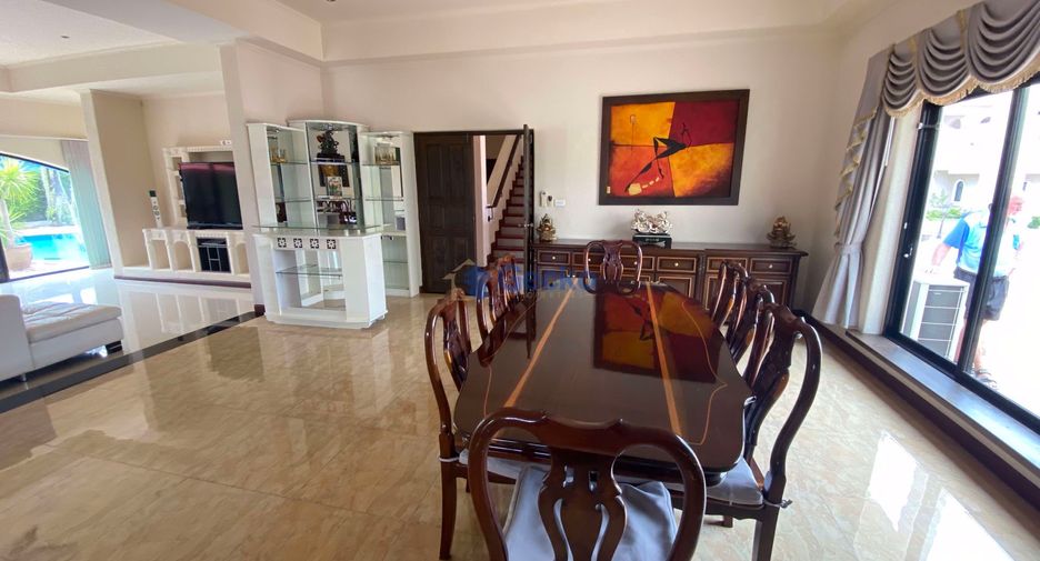 Casa en alquiler y en venta de 6 habitaciones en Bang Lamung, Chonburi