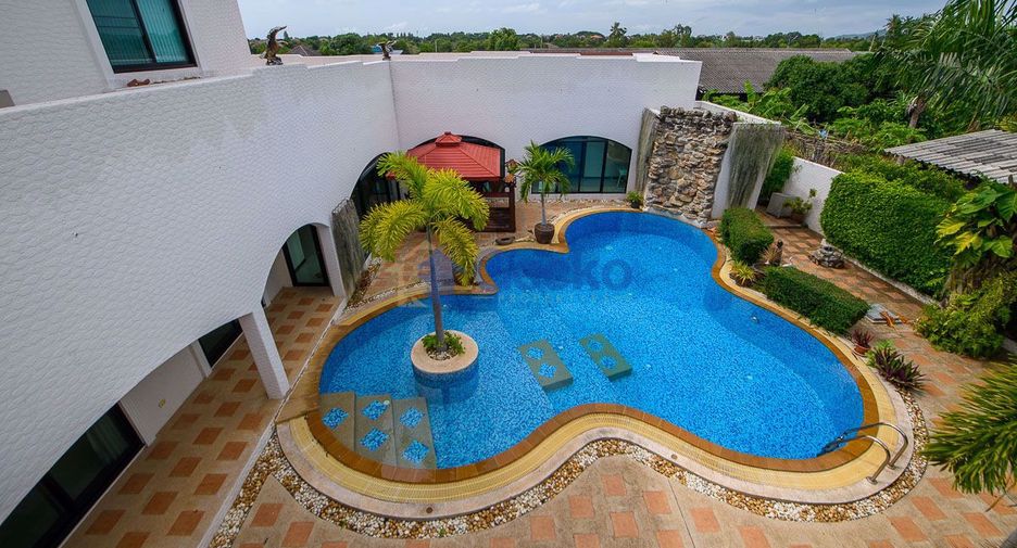 Casa en alquiler y en venta de 6 habitaciones en Bang Lamung, Chonburi