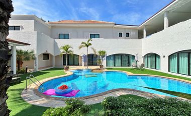 For rent and for sale 6 bedrooms house in Bang Lamung, Chonburi