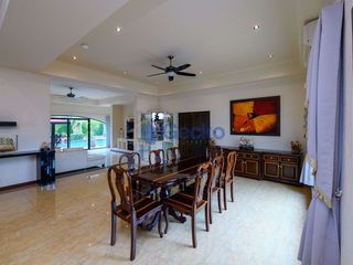 Casa en alquiler y en venta de 6 habitaciones en Bang Lamung, Chonburi