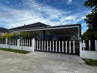 For sale 3 bedrooms house in Bang Lamung, Chonburi