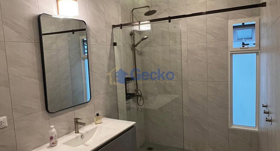 For sale 3 bedrooms house in Bang Lamung, Chonburi